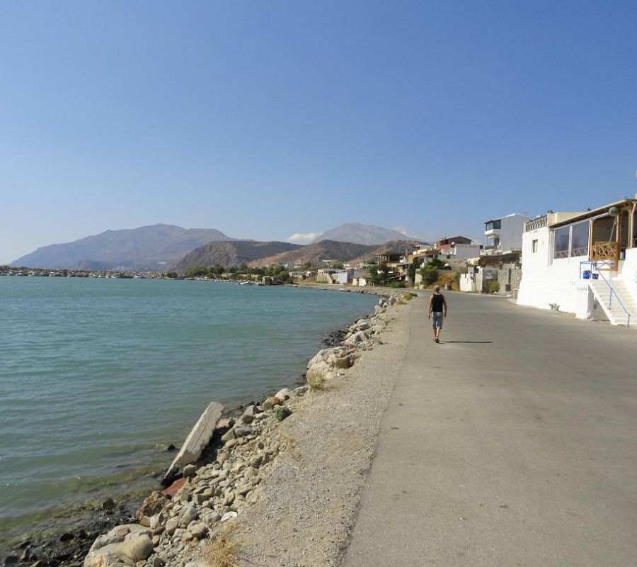 Kokkinos Pyrgos beach